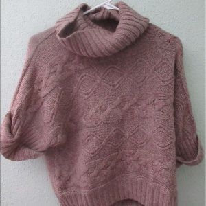 Brown short sleeve sweater